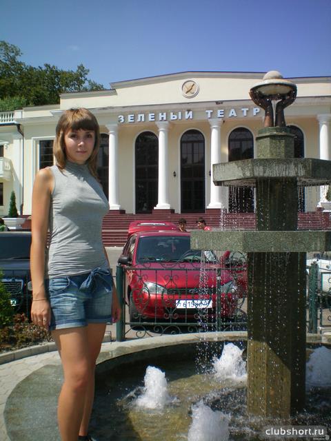 51530_77604602_b.jpg